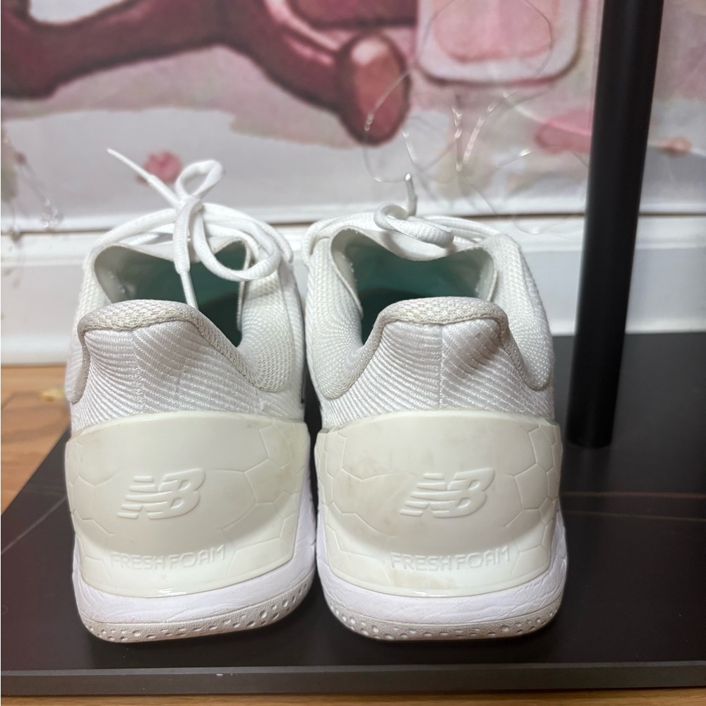 New Balance Women’s White & Black Lightweight Running Sneakers - Picture 5 of 11